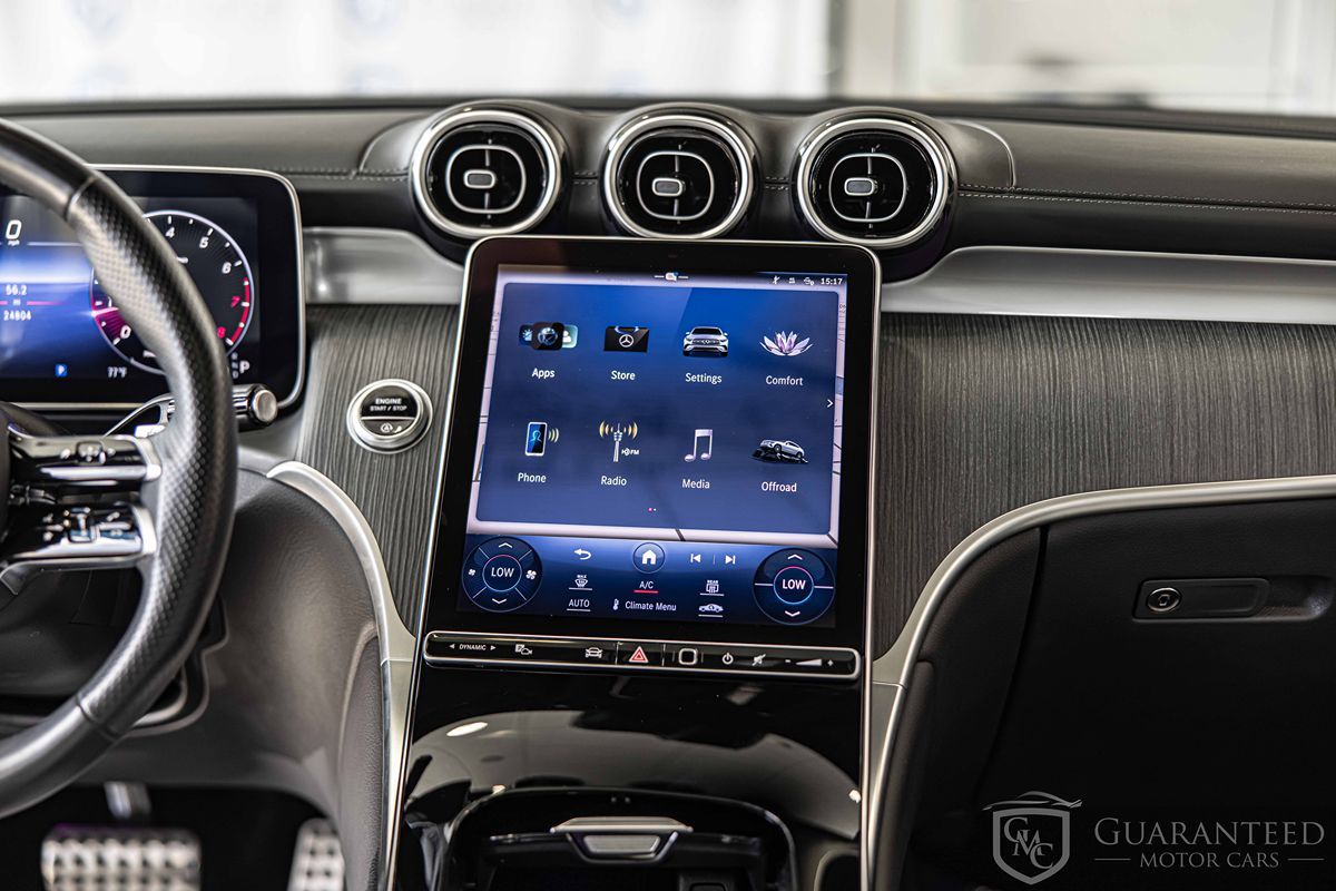 2024 Mercedes Benz GLC 300 AMG photo 32