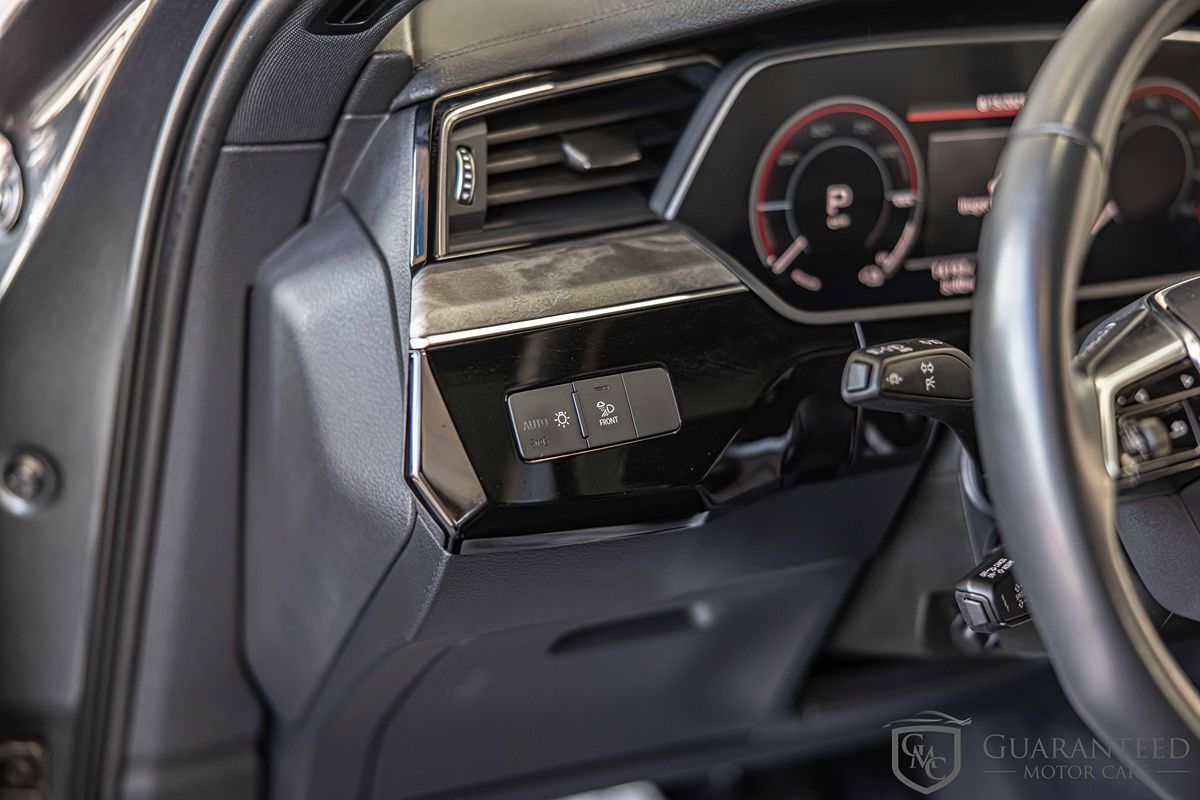 2024 Audi Q8 E-tron line Premium photo 16