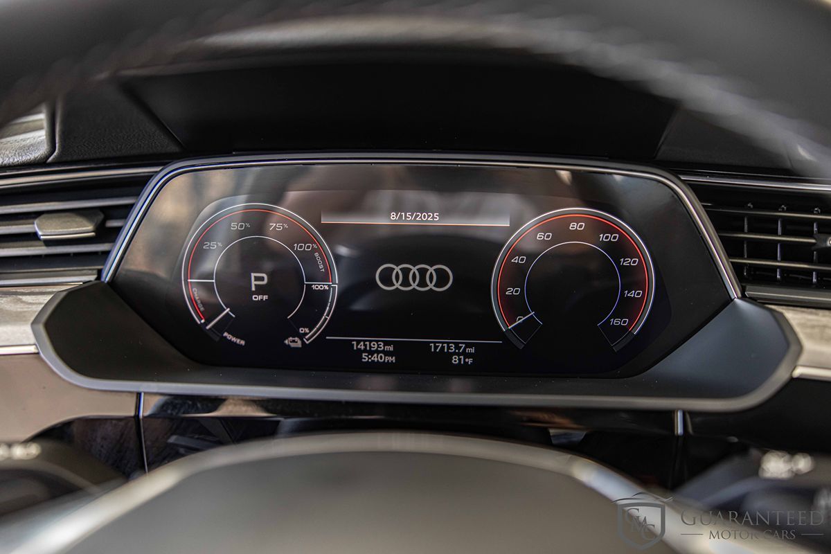 2024 Audi Q8 E-tron line Premium photo 19