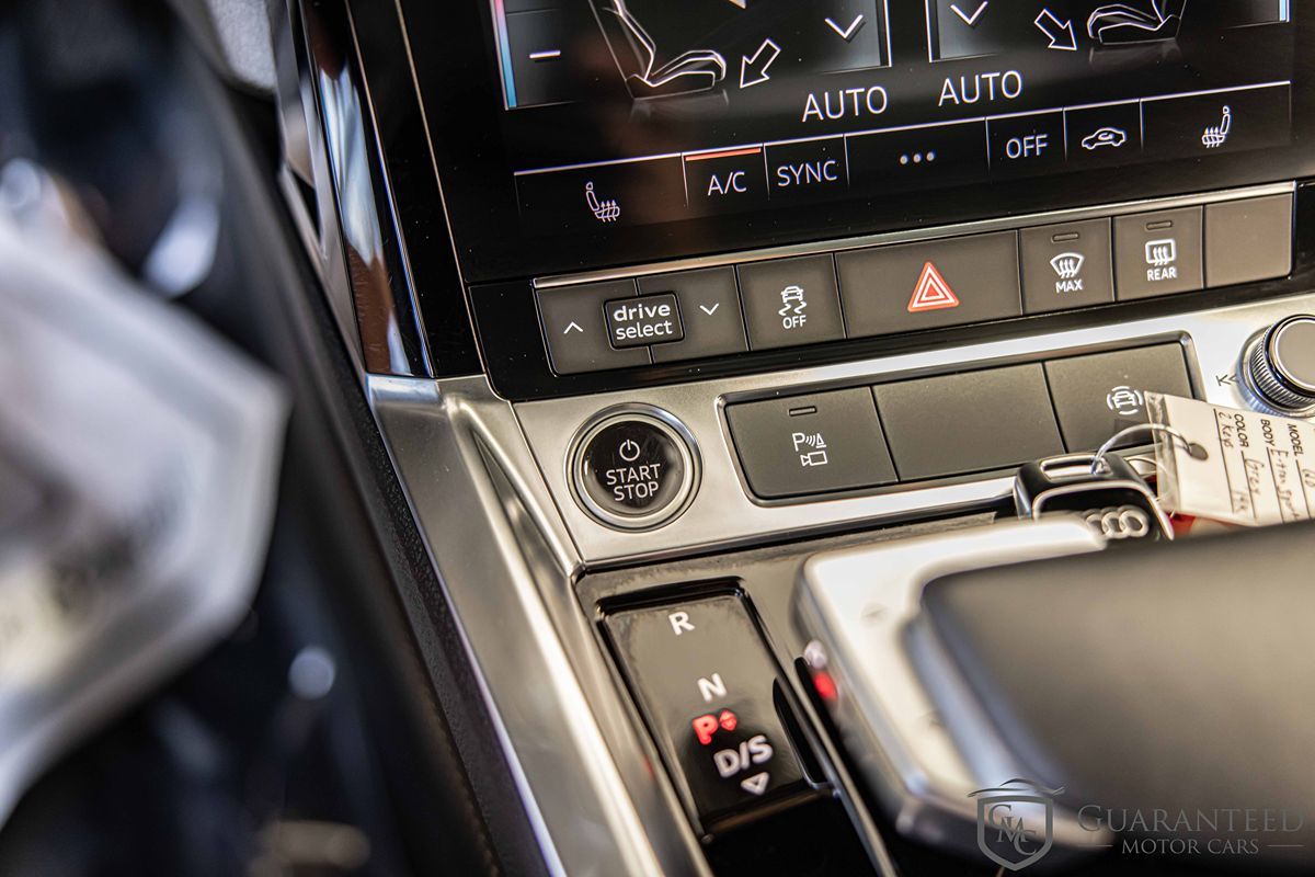 2024 Audi Q8 E-tron line Premium photo 24