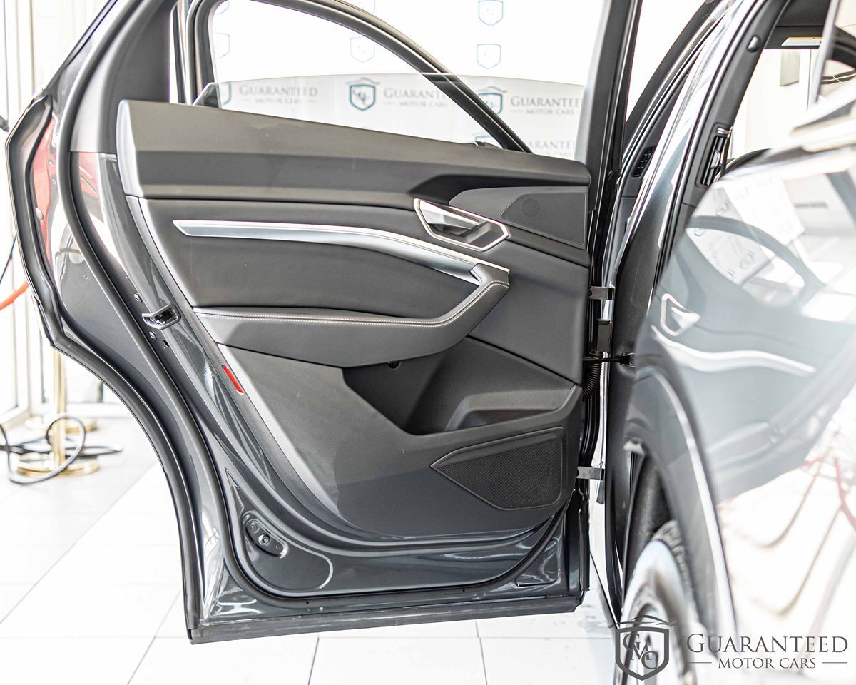 2024 Audi Q8 E-tron line Premium photo 28