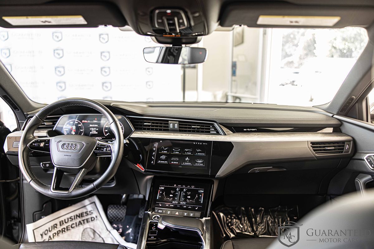 2024 Audi Q8 E-tron line Premium photo 30