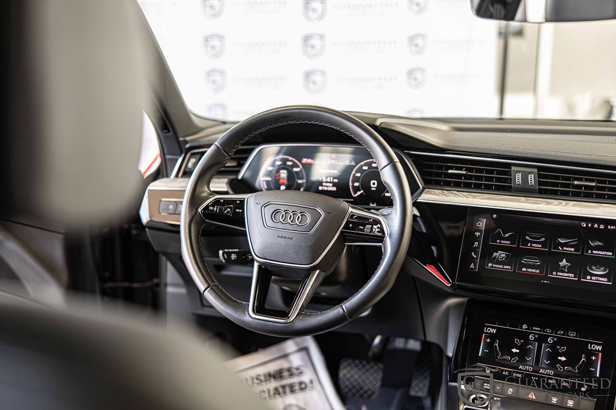 2024 Audi Q8 E-tron line Premium photo 31