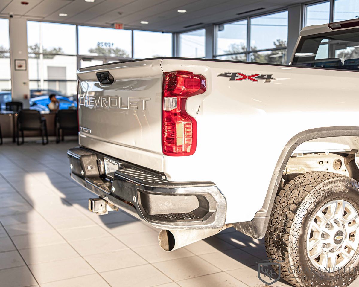 2024 Chevrolet Silverado 2500HD Work Truck photo 4