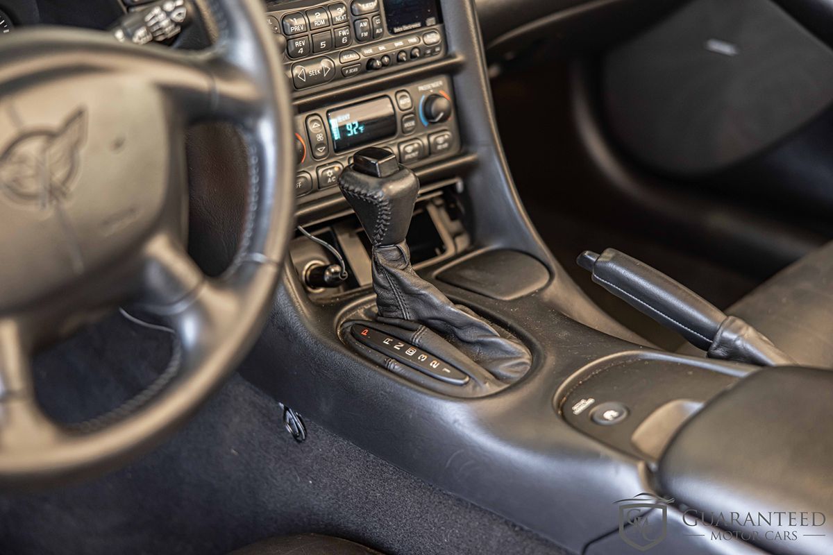 1998 CHEVROLET CORVETTE - Image 21