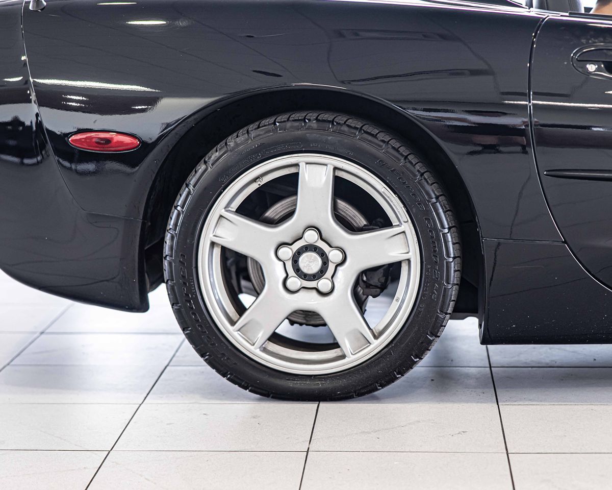 1998 CHEVROLET CORVETTE - Image 13