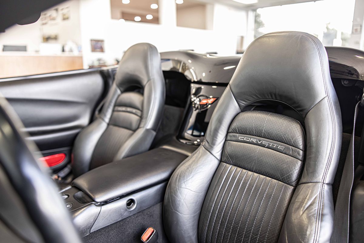 1998 CHEVROLET CORVETTE - Image 18