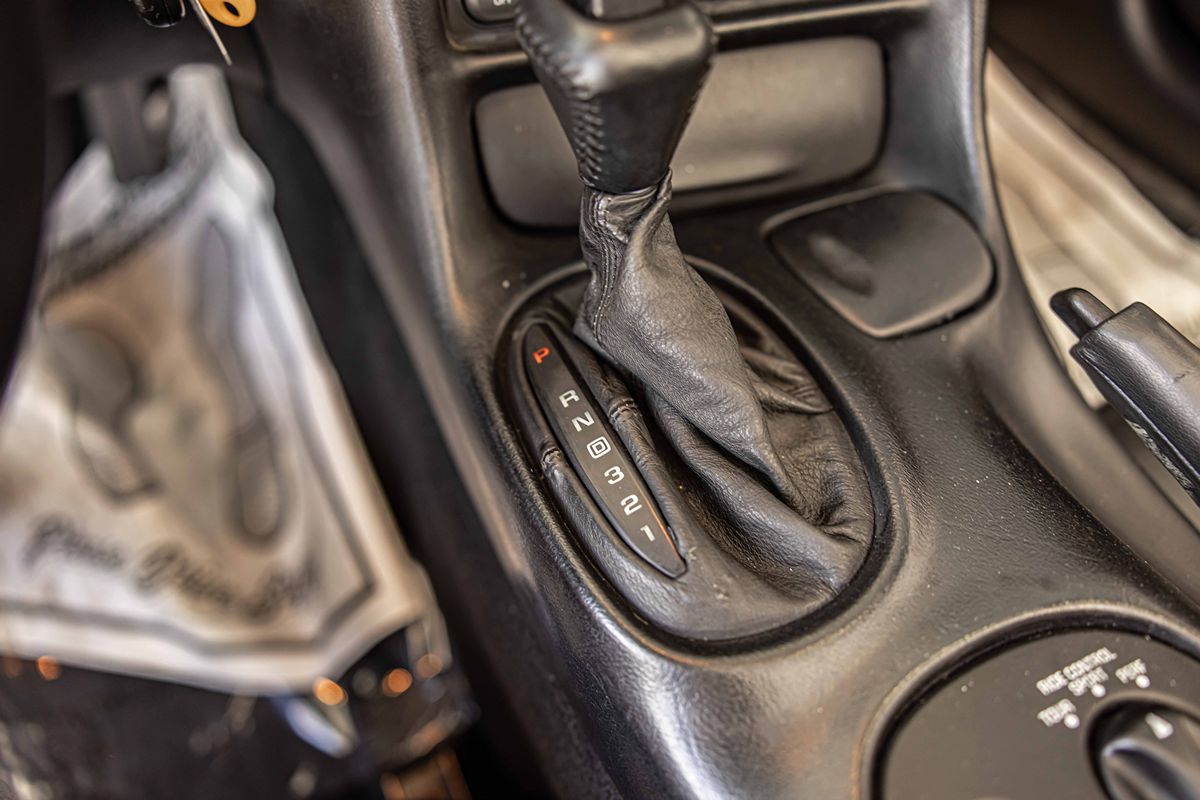 1998 CHEVROLET CORVETTE - Image 30