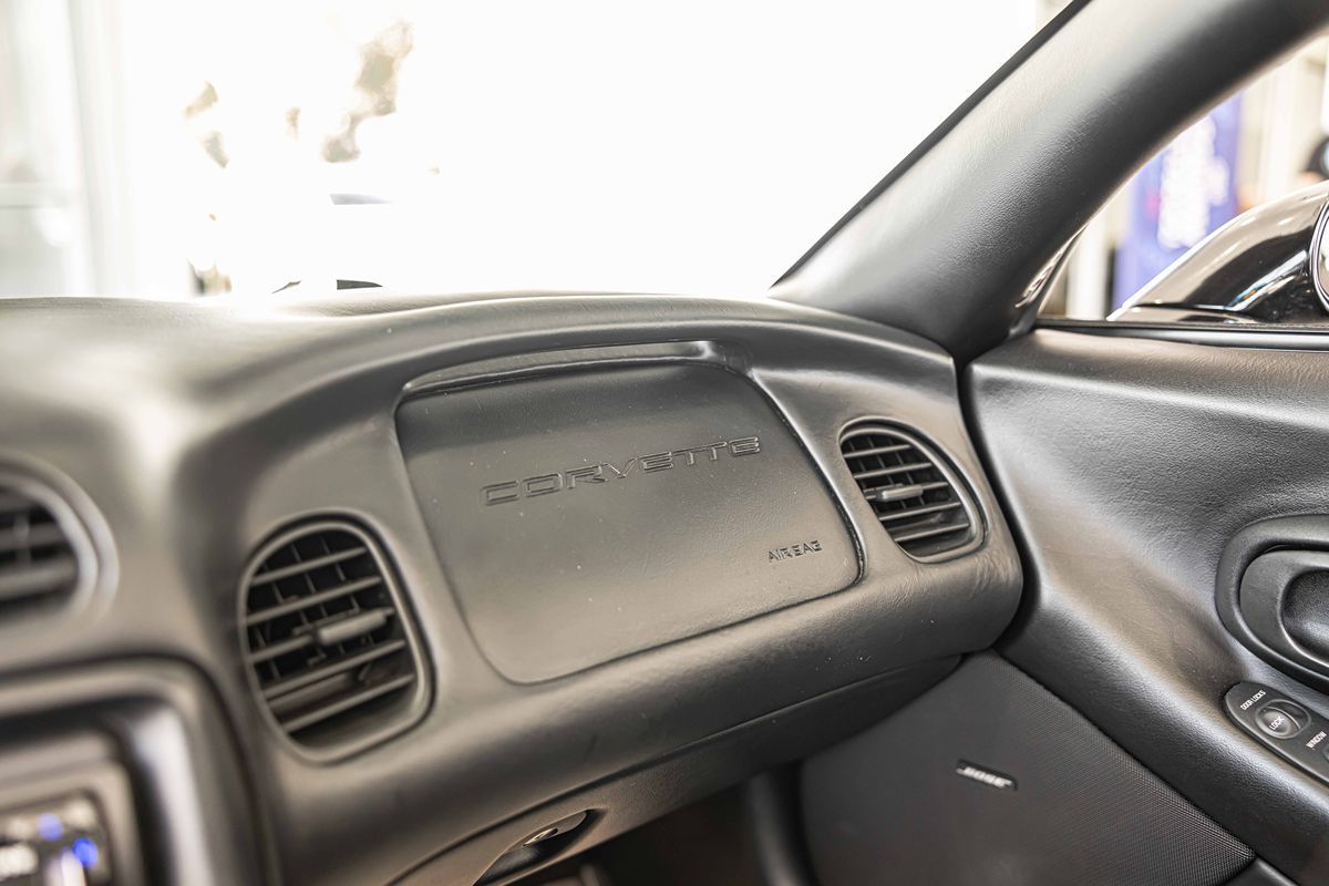 1998 CHEVROLET CORVETTE - Image 31