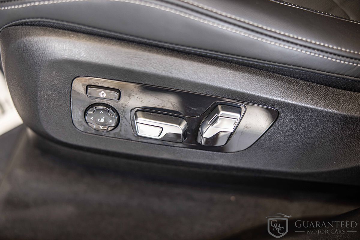 2025 Bmw X5 M60i photo 23