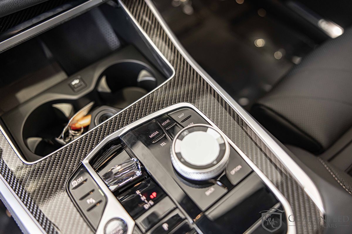 2025 BMW X5 - Image 31