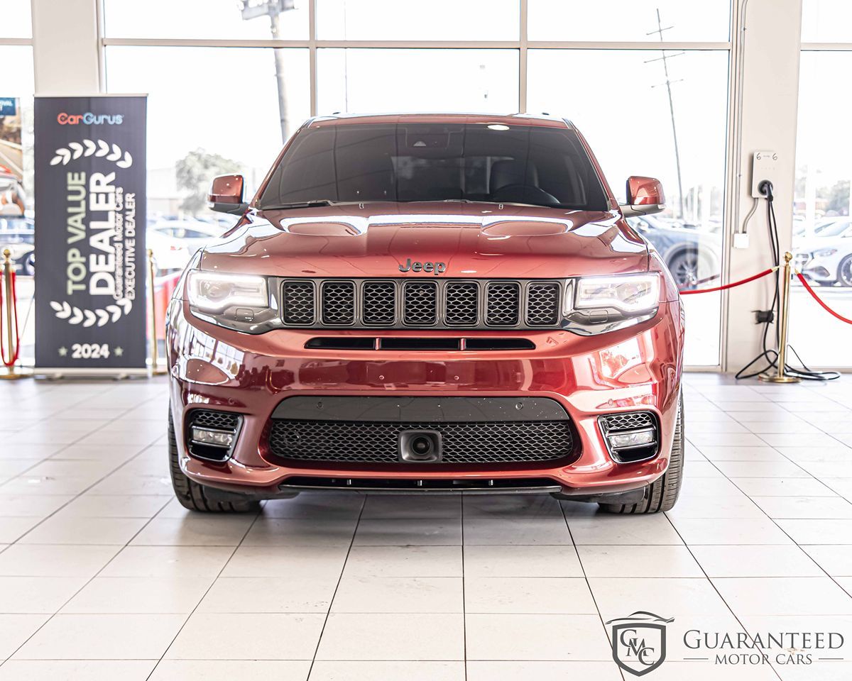 2019 Jeep Grand Cherokee SRT8 photo 3