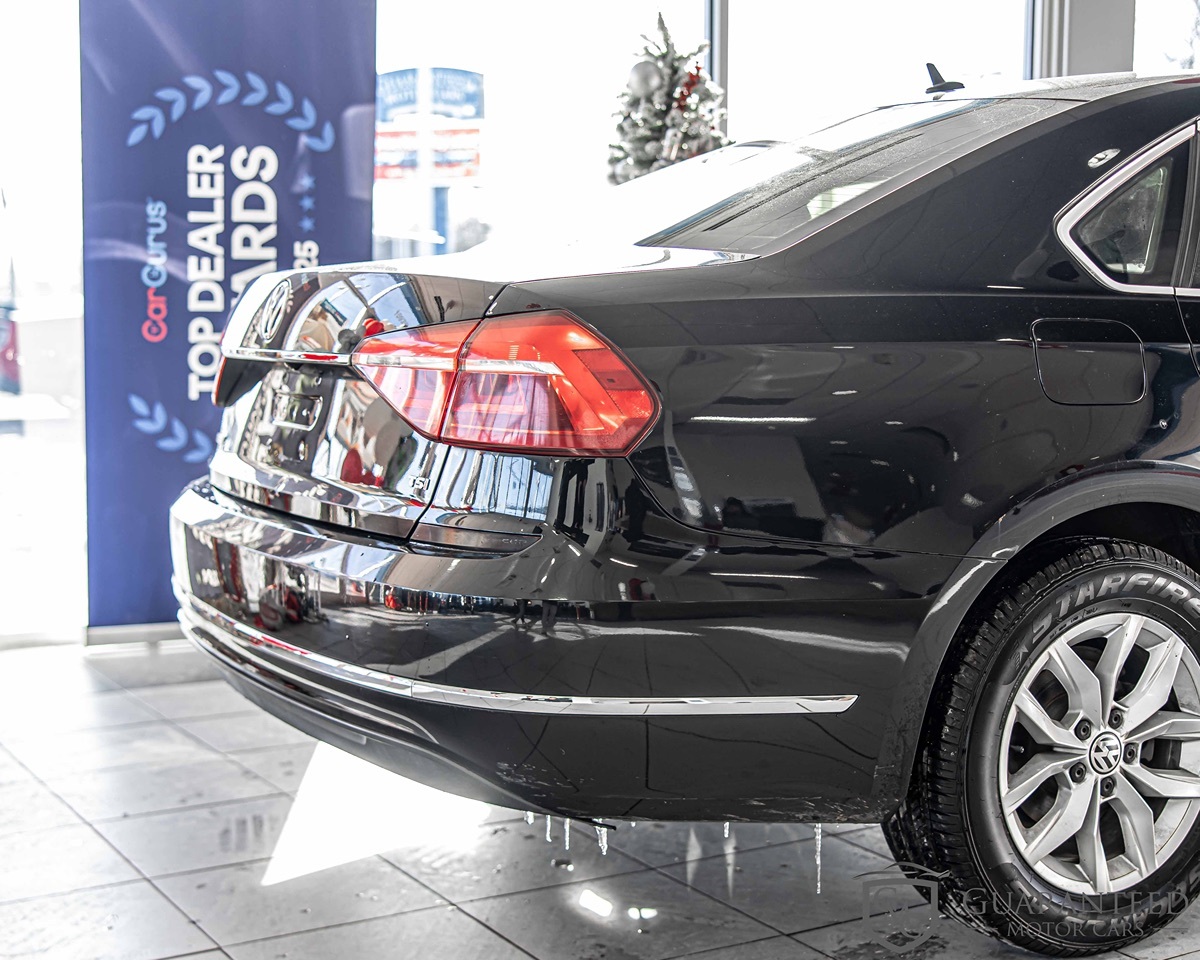 2016 VOLKSWAGEN PASSAT - Image 13