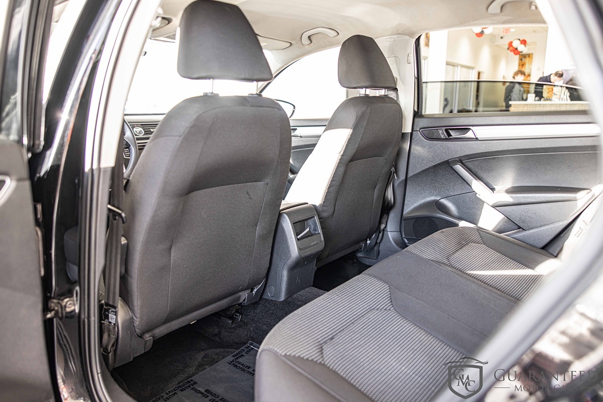 2016 VOLKSWAGEN PASSAT - Image 33