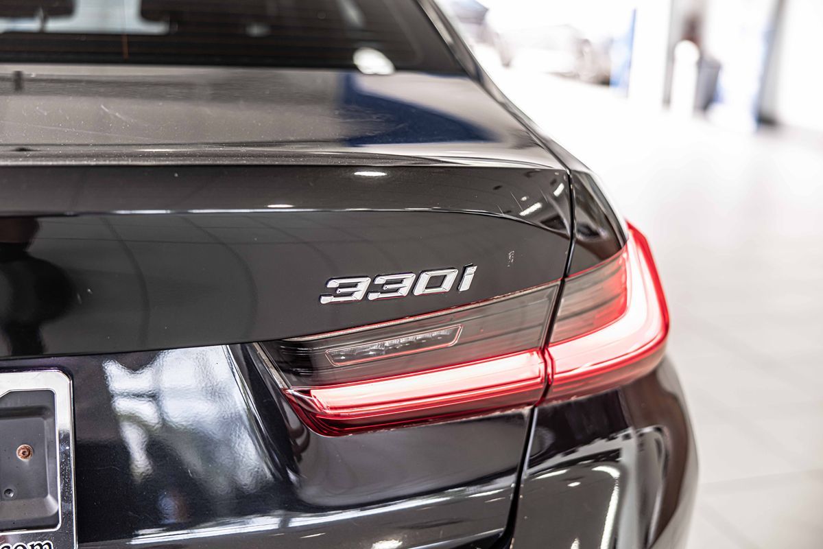 2021 BMW 330I - Image 18