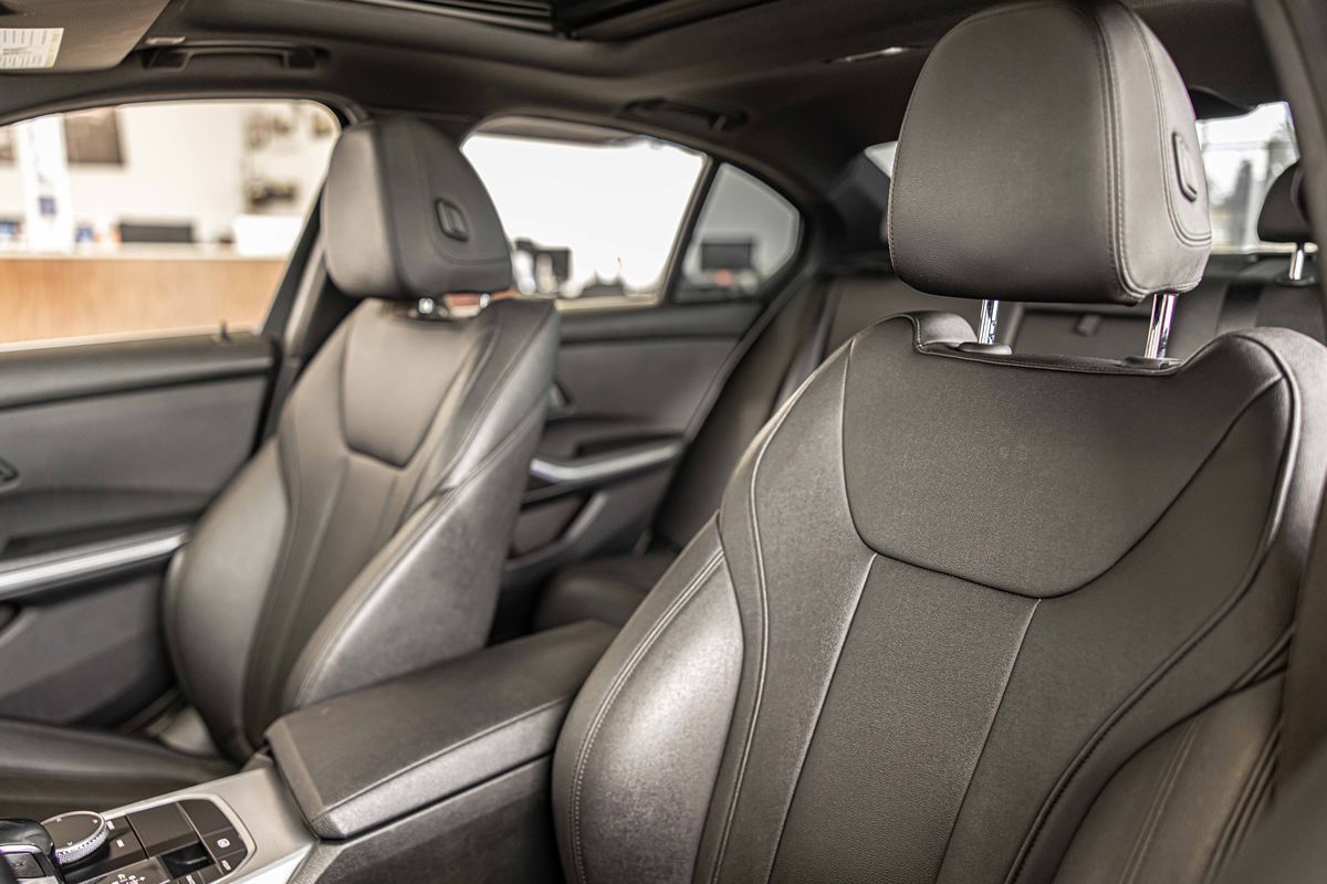 2021 BMW 330I - Image 20