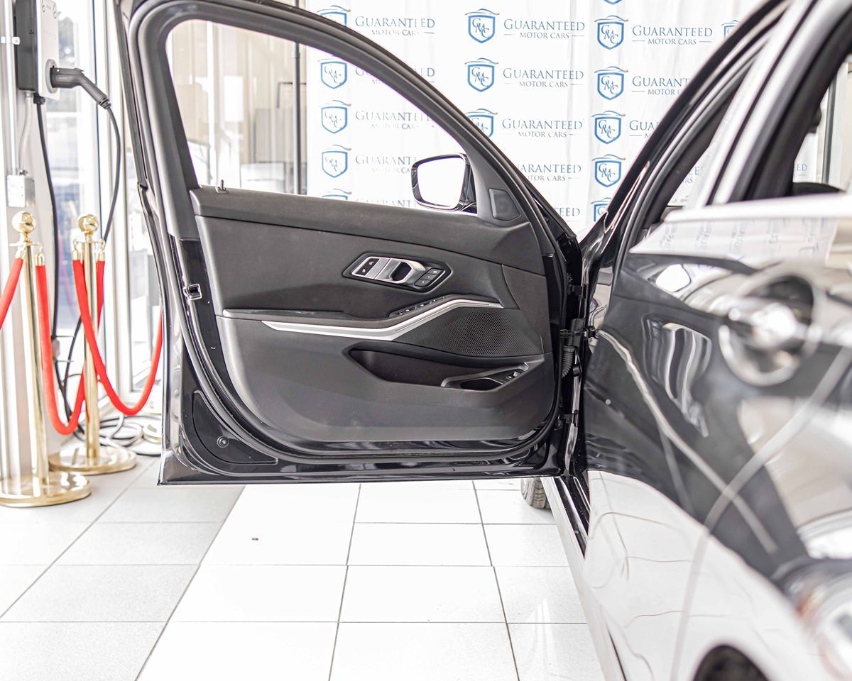 2021 BMW 330I - Image 34