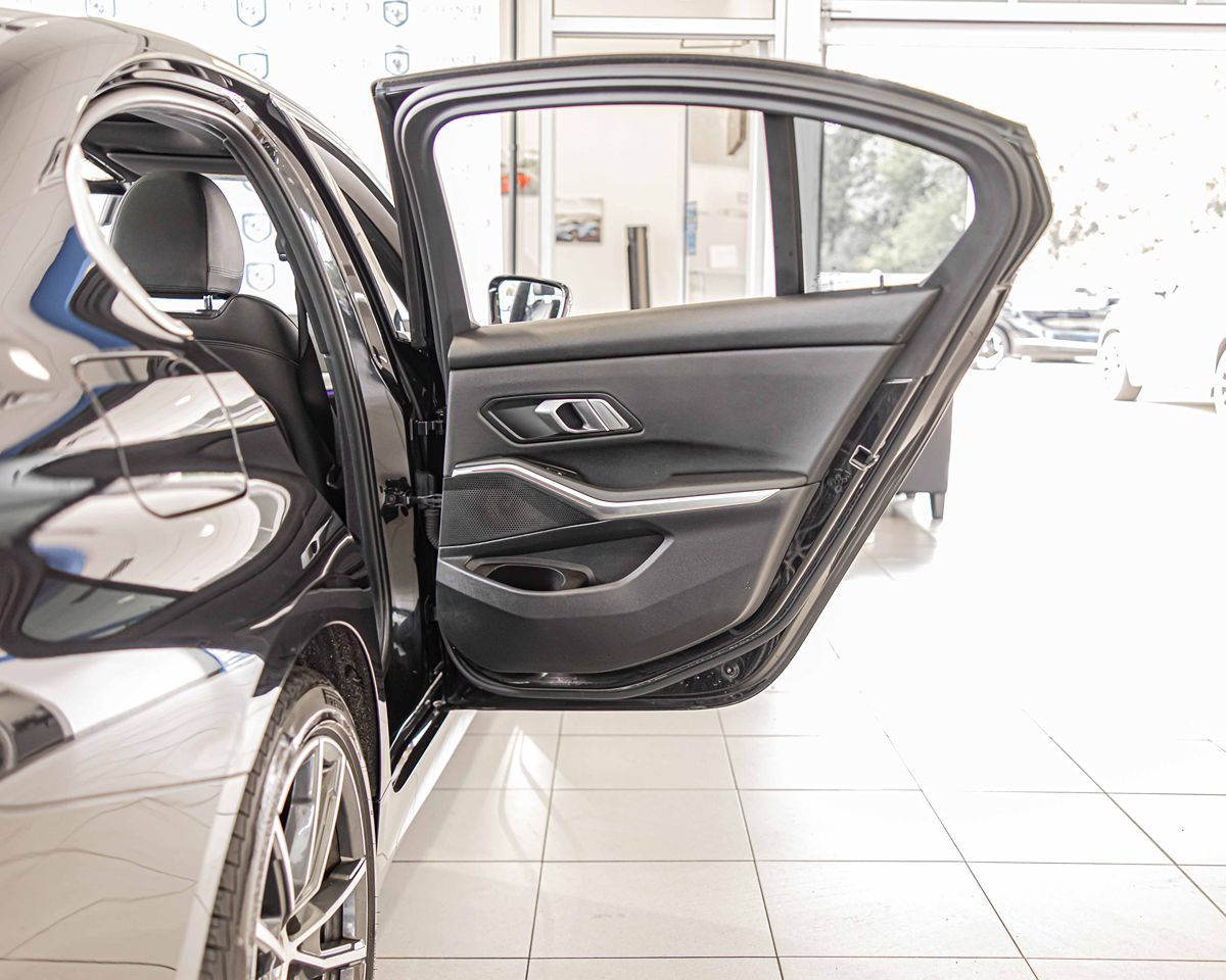 2021 BMW 330I - Image 43