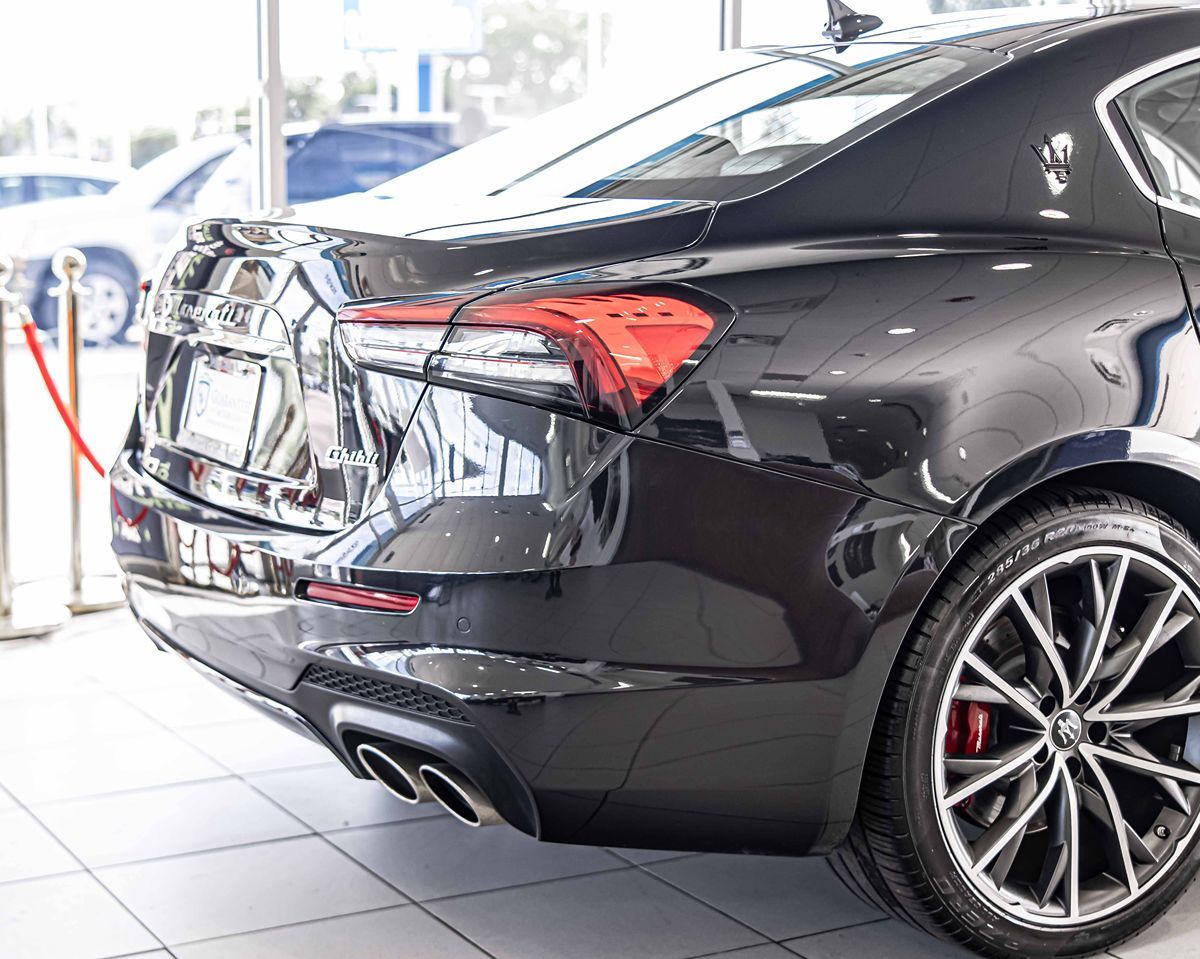 2022 Maserati Ghibli Modena Q4 photo 12