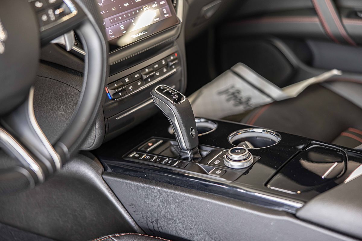 2022 Maserati Ghibli Modena Q4 photo 20
