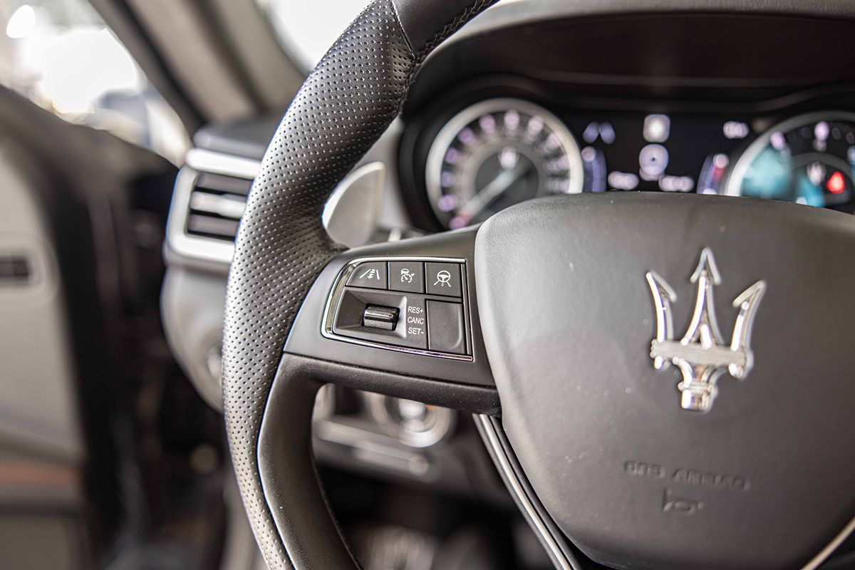 2022 Maserati Ghibli Modena Q4 photo 23