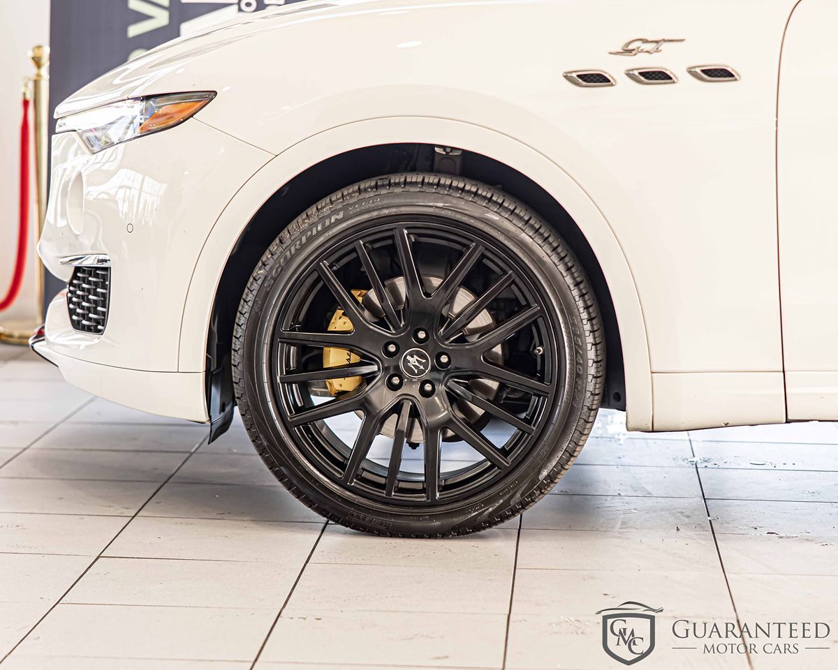 2022 MASERATI LEVANTE - Image 9