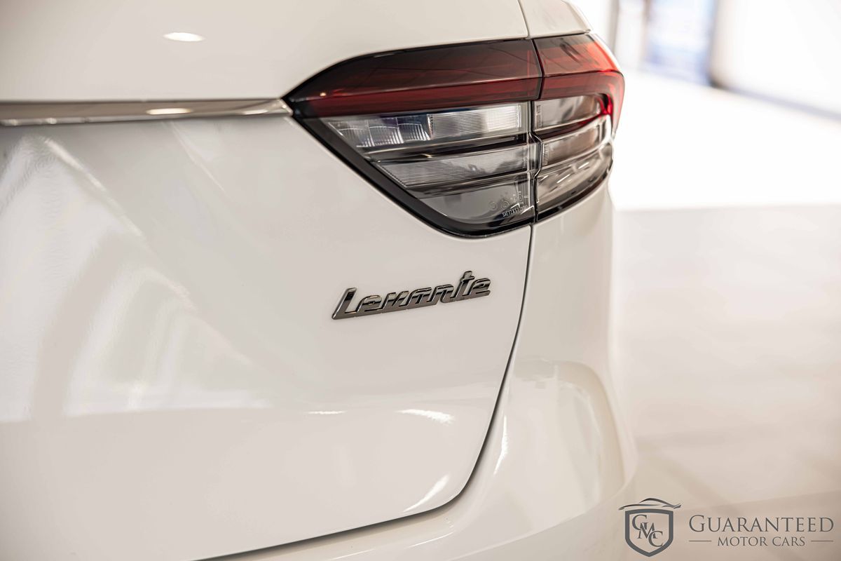 2022 MASERATI LEVANTE - Image 16