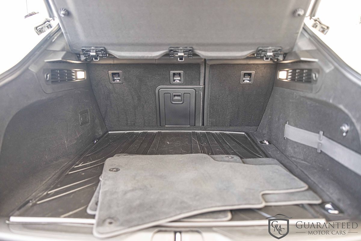 2022 MASERATI LEVANTE - Image 17