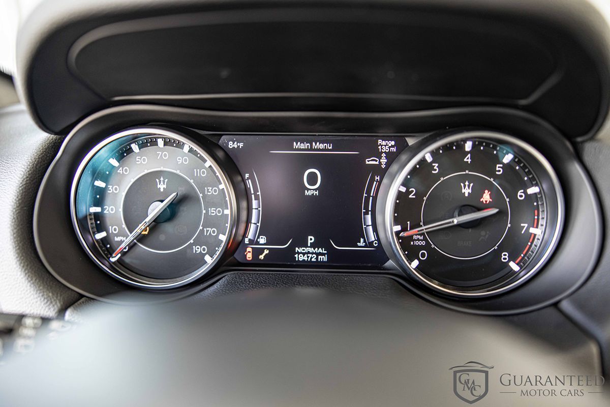 2022 MASERATI LEVANTE - Image 25