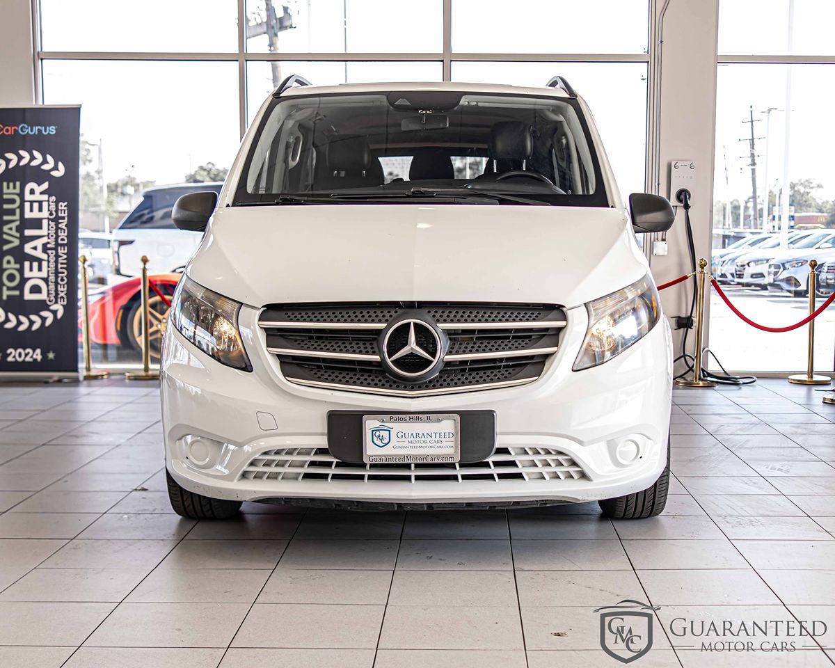 2019 Mercedes Benz Metris Passenger Van photo 2