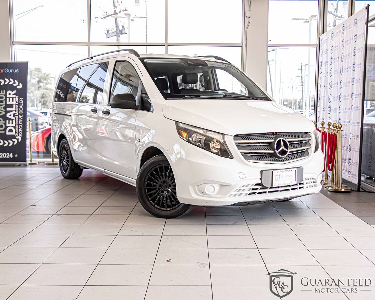 2019 Mercedes Benz Metris Passenger Van photo 5