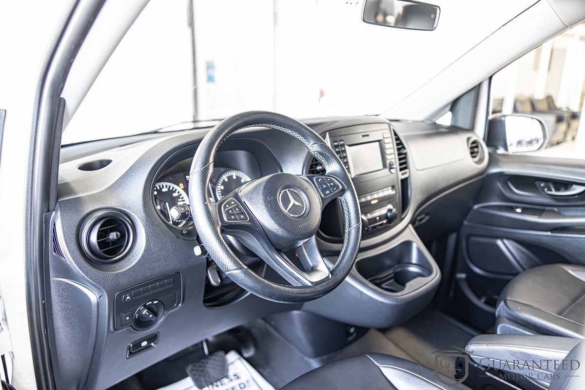 2019 Mercedes Benz Metris Passenger Van photo 16