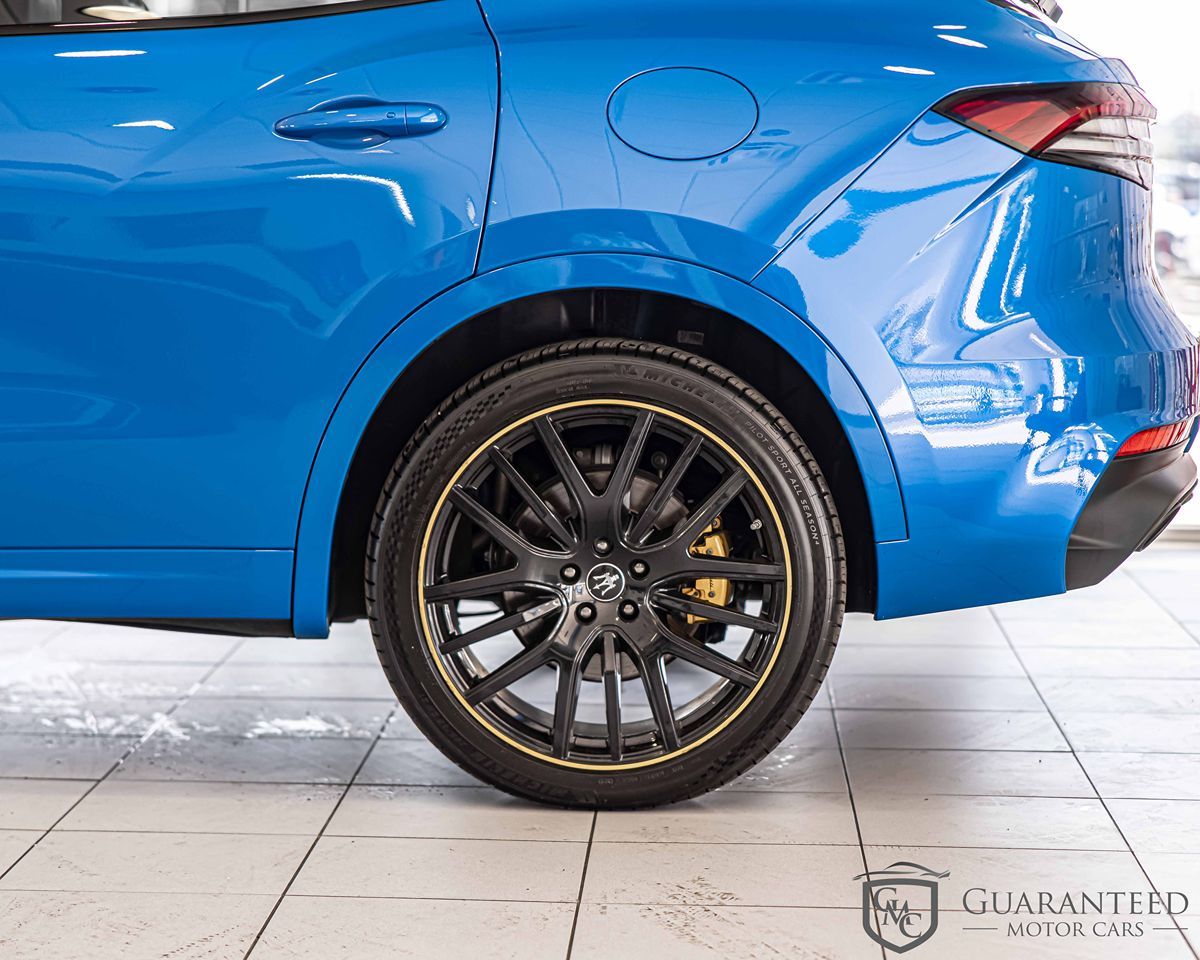 2022 MASERATI LEVANTE - Image 8