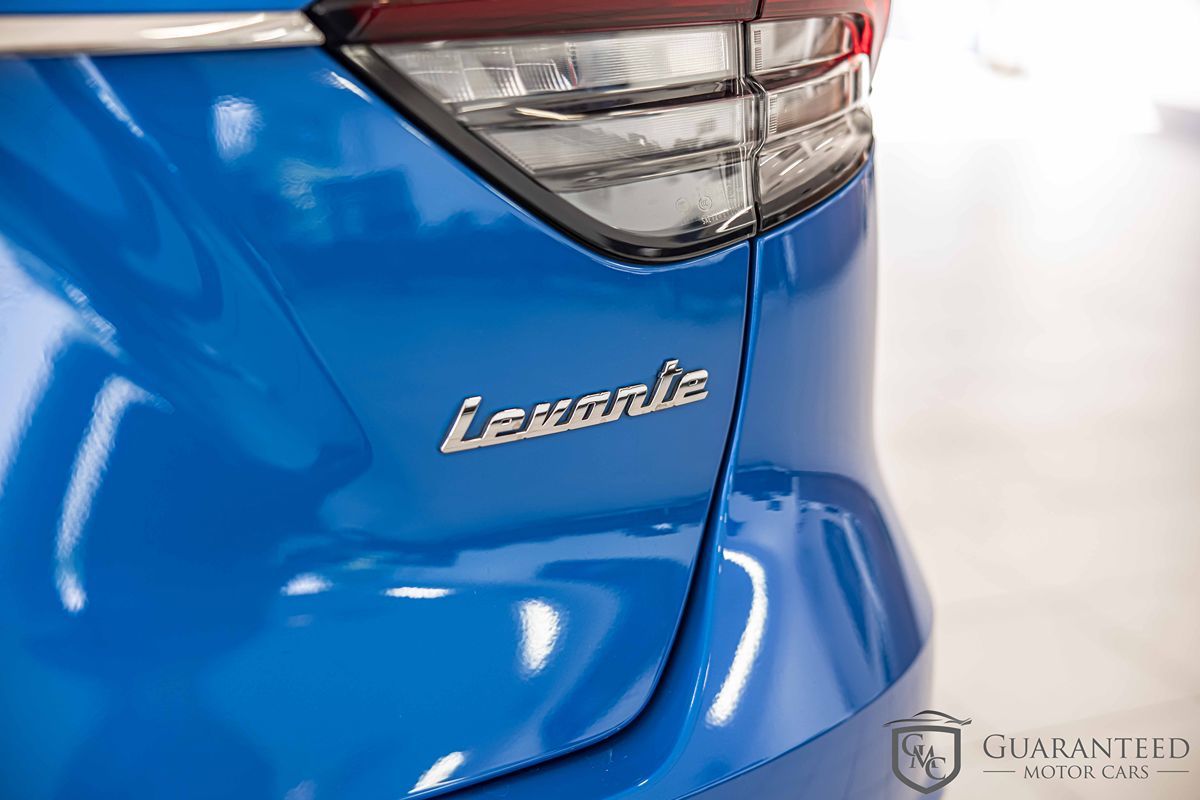 2022 MASERATI LEVANTE - Image 16