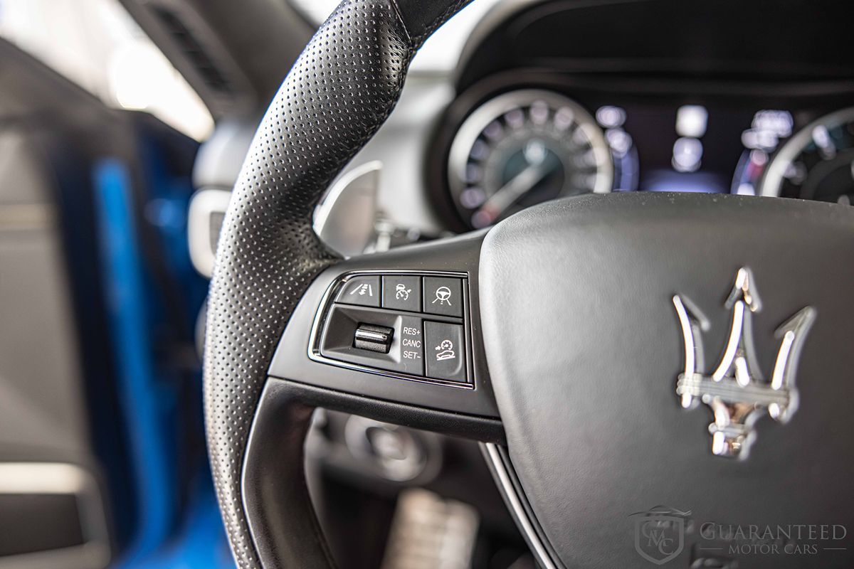 2022 MASERATI LEVANTE - Image 26