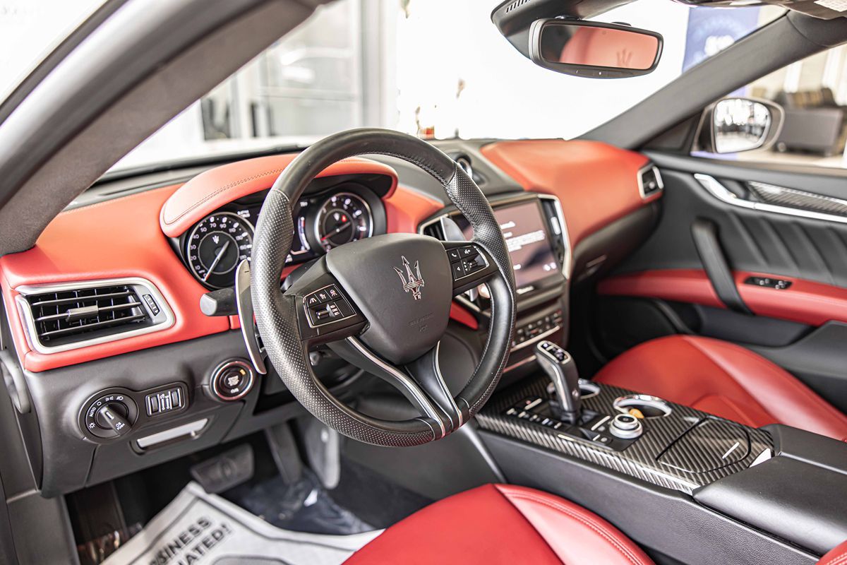 2022 Maserati Ghibli Modena Q4 photo 20