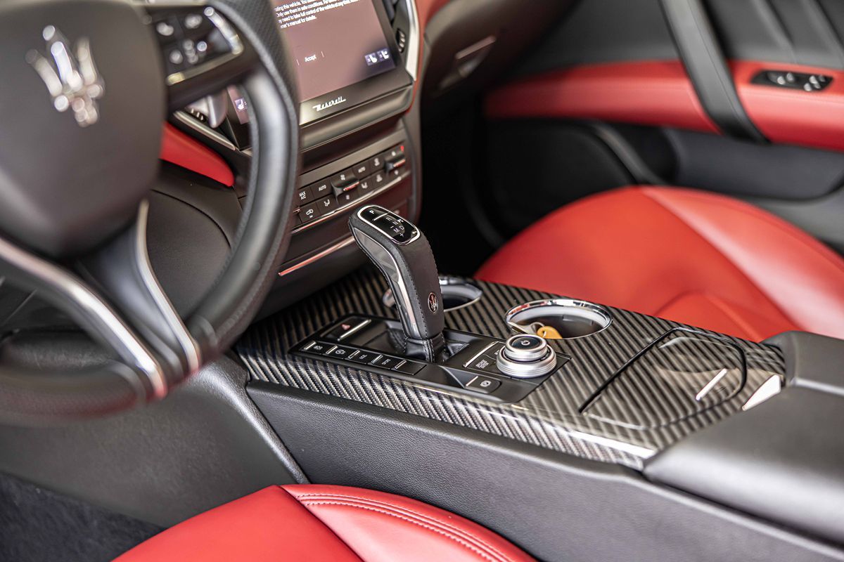 2022 Maserati Ghibli Modena Q4 photo 22
