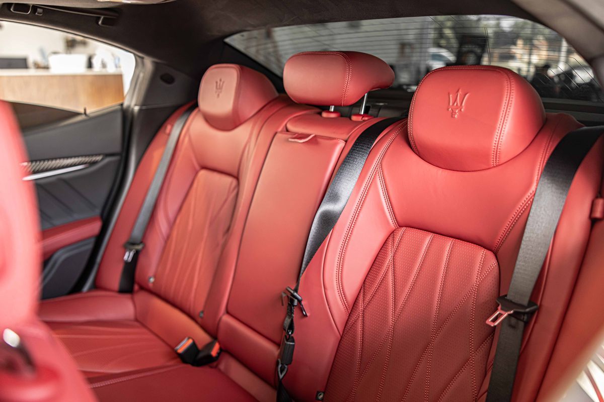 2022 Maserati Ghibli Modena Q4 photo 32