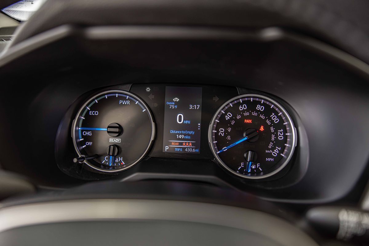 2021 Toyota RAV4 Hybrid XLE Premium photo 26