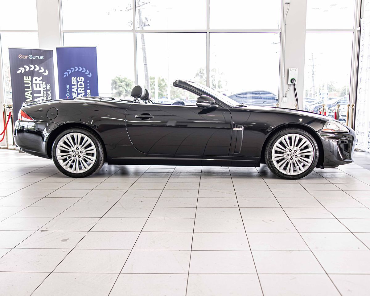 2011 Jaguar XK Base Convertible photo 10