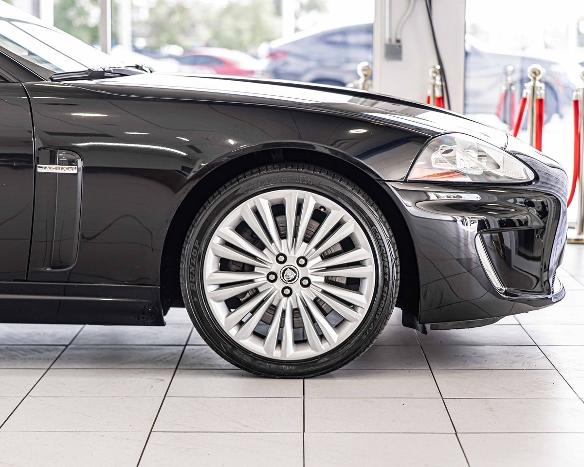 2011 Jaguar XK Base Convertible photo 11