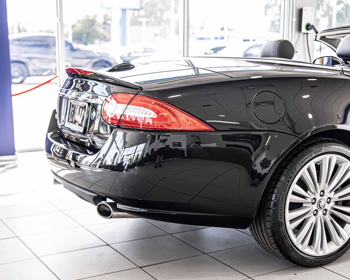 2011 Jaguar XK Base Convertible photo 13