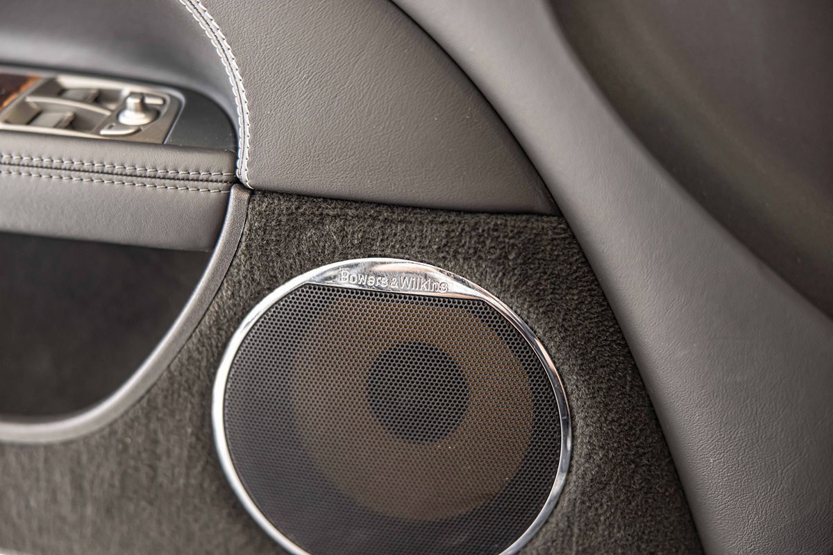 2011 Jaguar XK Base Convertible photo 30