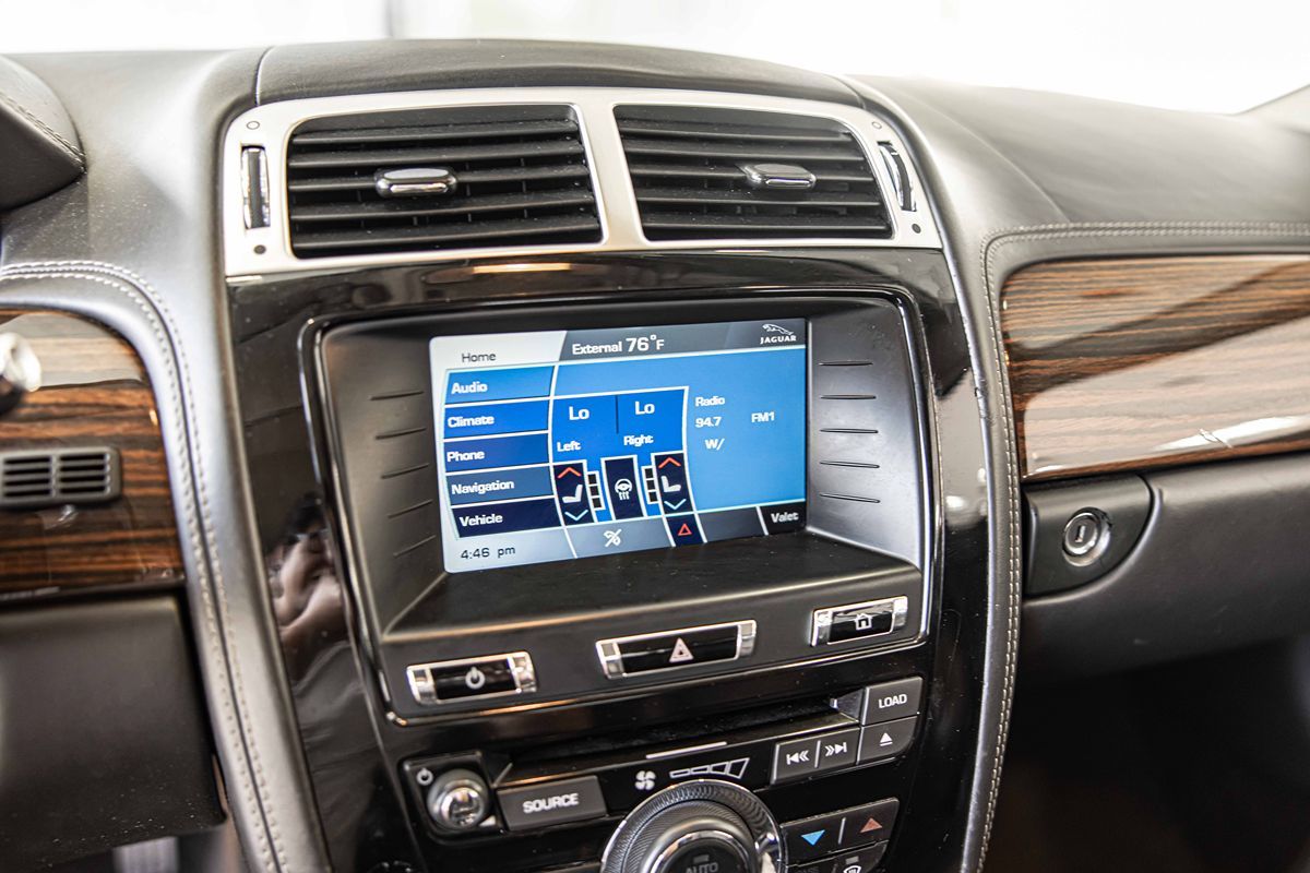 2012 Jaguar XK Base Convertible photo 24