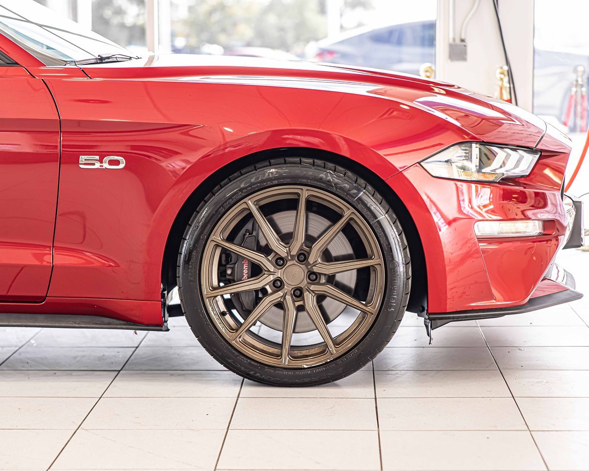 2020 Ford Mustang GT Premium photo 11