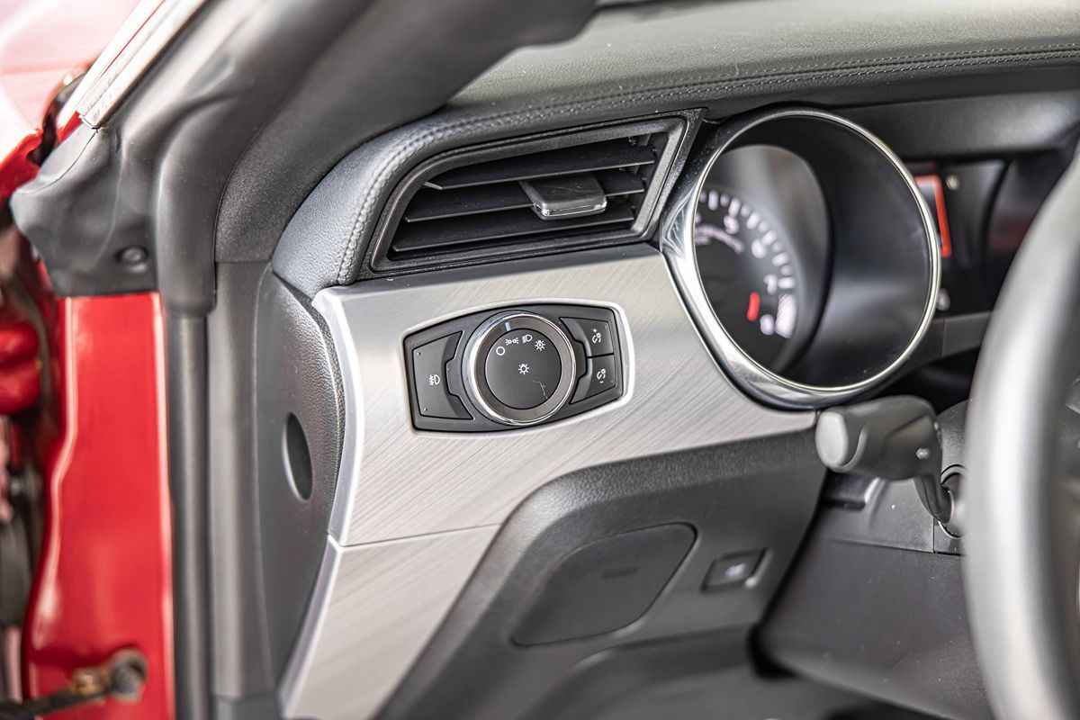 2020 Ford Mustang GT Premium photo 17