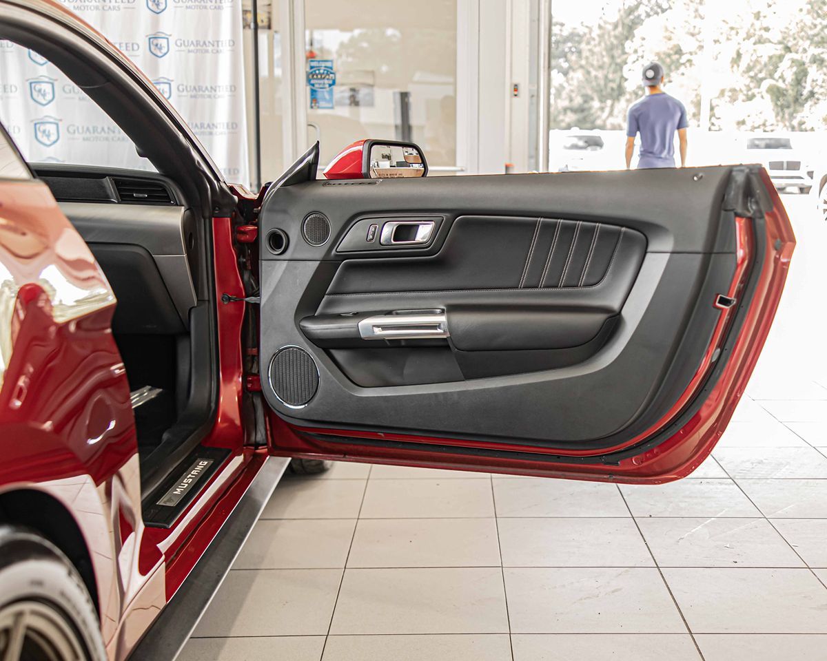2020 Ford Mustang GT Premium photo 26