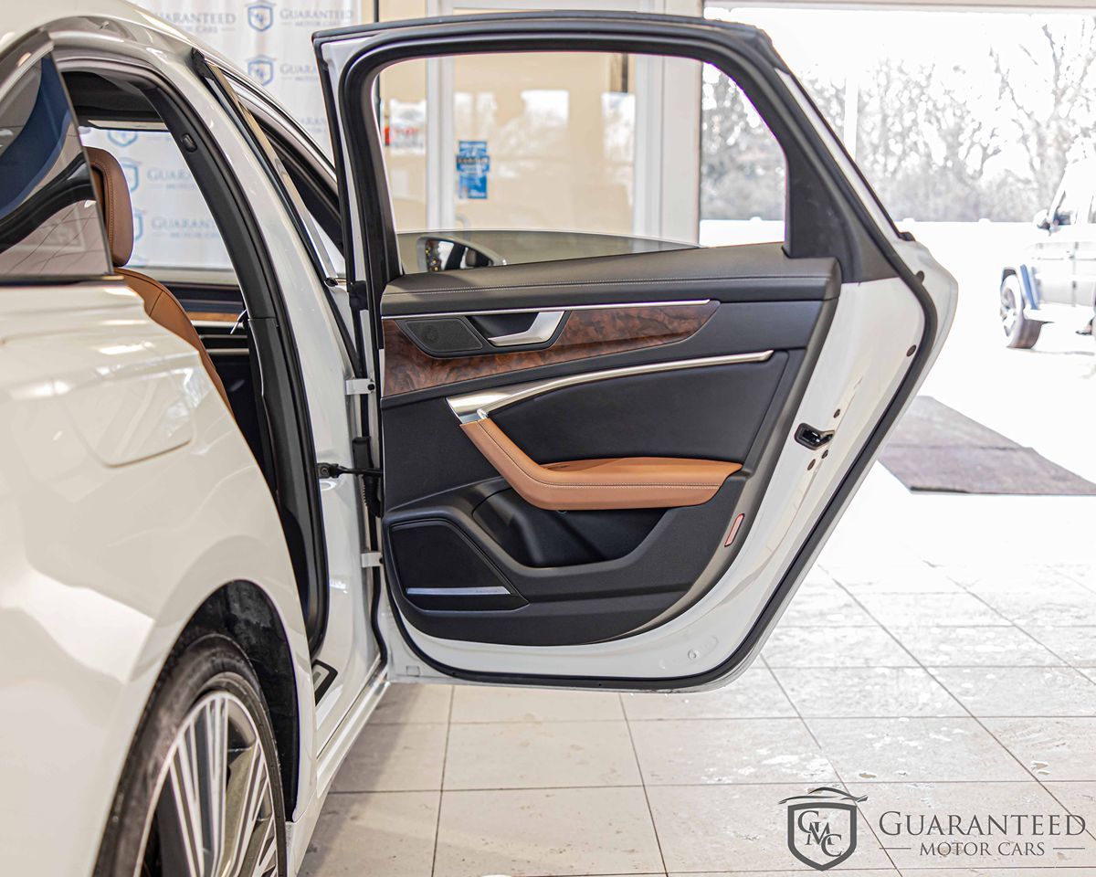 2022 AUDI A6 - Image 38