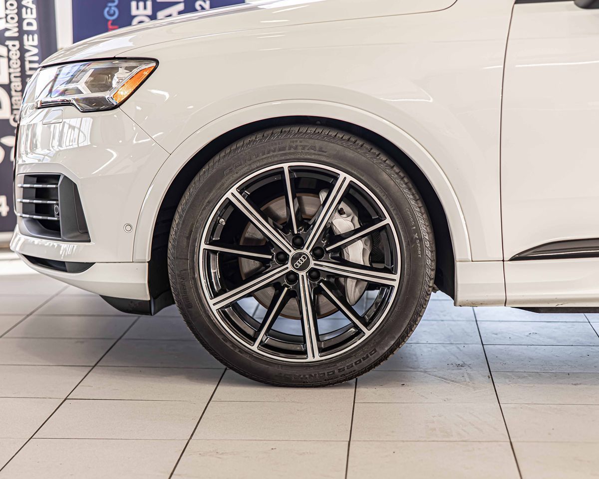 2023 Audi Q7 55 Prestige photo 8