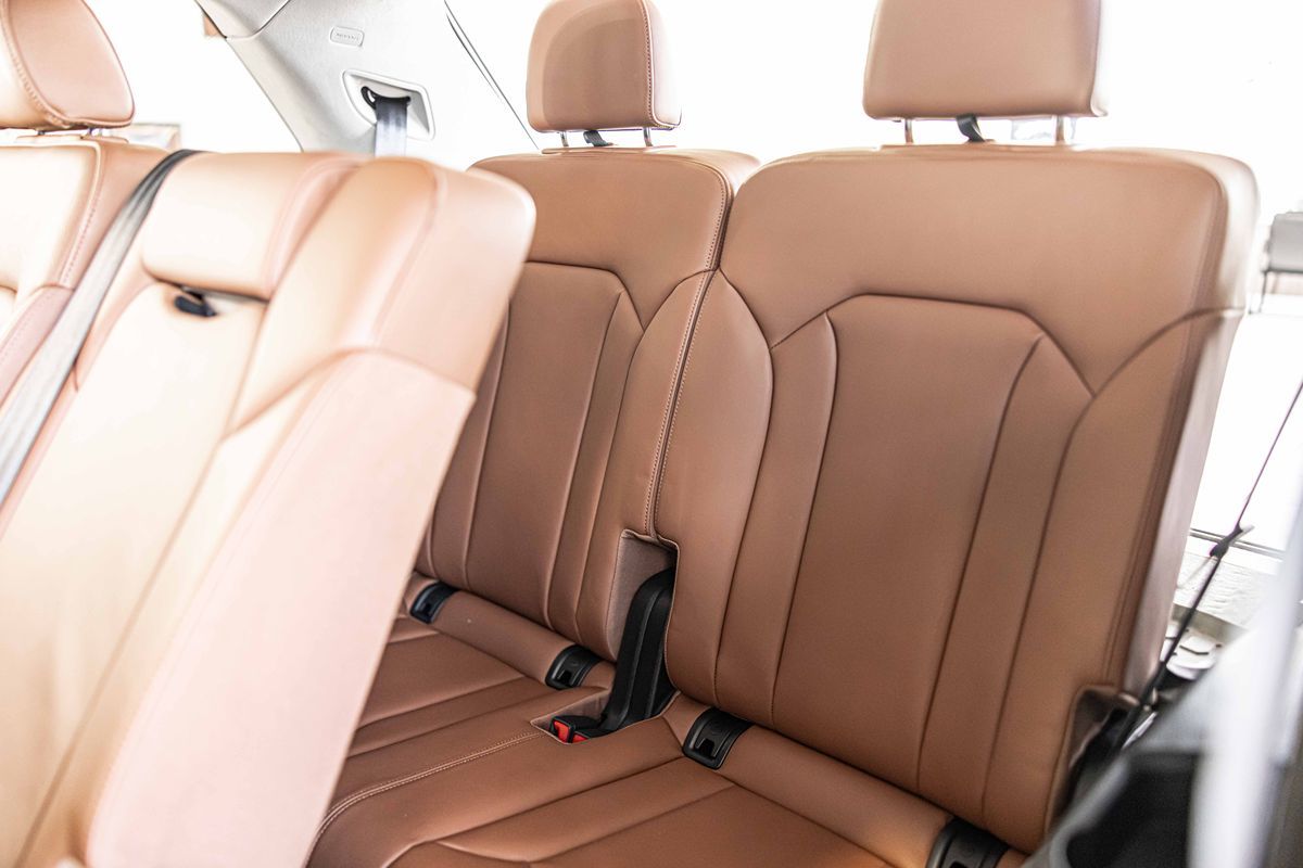 2023 Audi Q7 55 Prestige photo 32